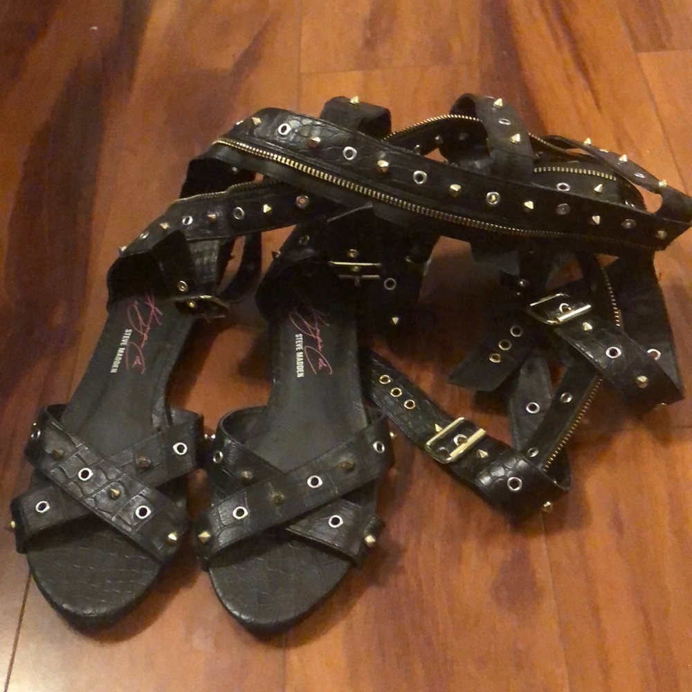 Gladiator sandals